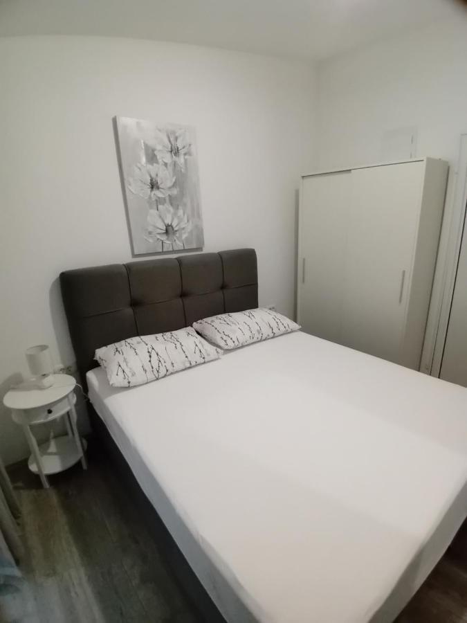 Tonka Apartments 格拉达茨 外观 照片