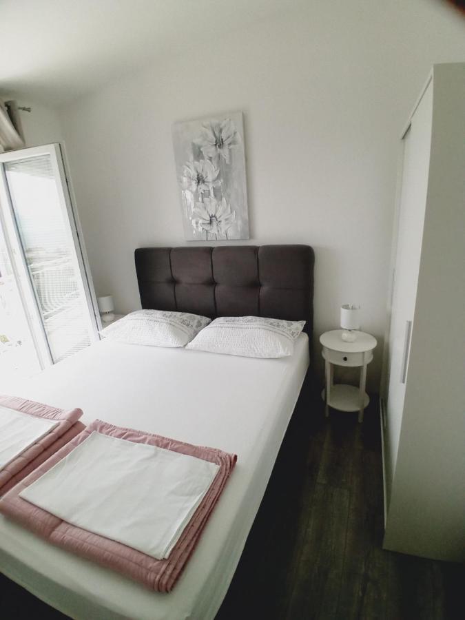 Tonka Apartments 格拉达茨 外观 照片