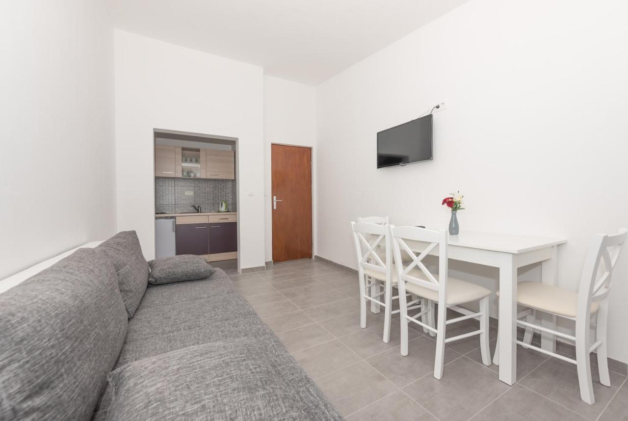 Tonka Apartments 格拉达茨 外观 照片